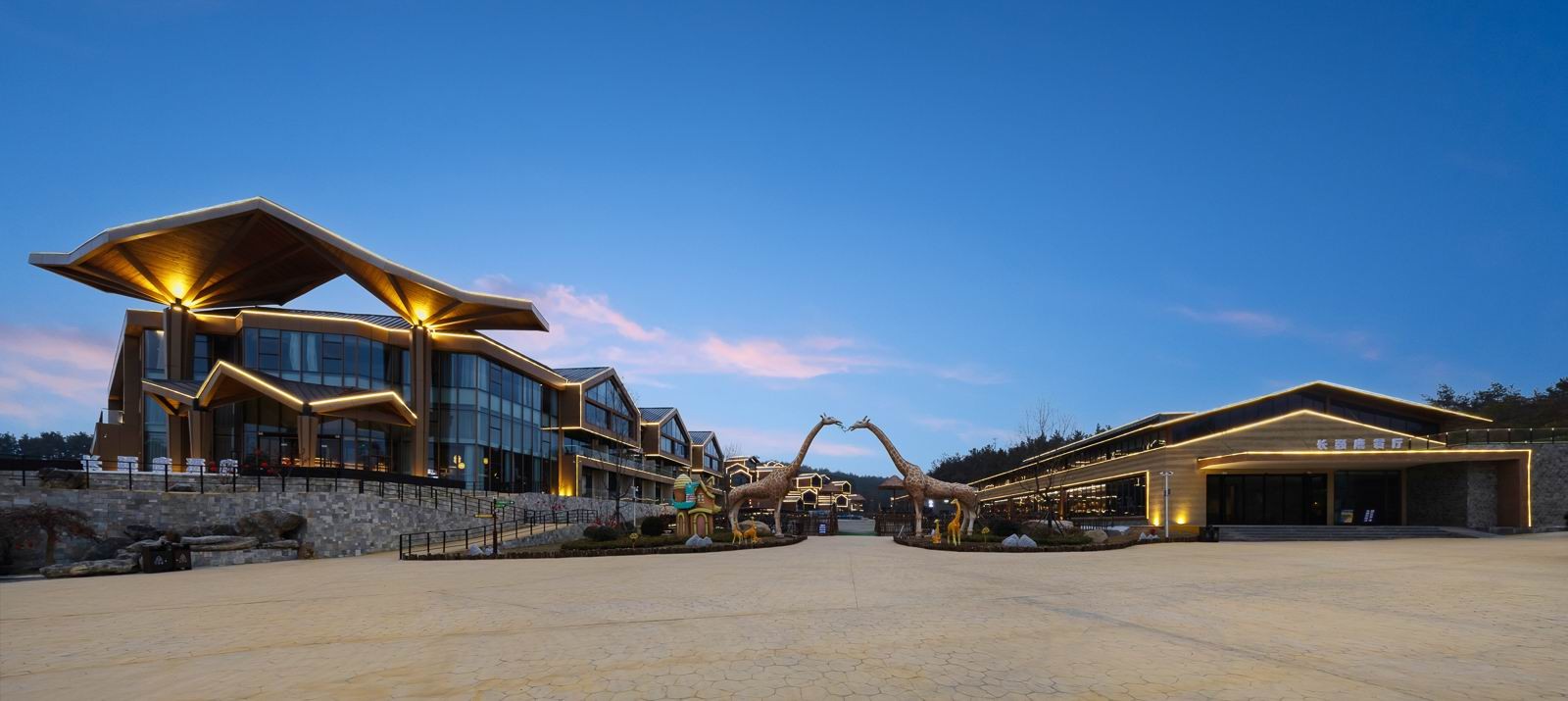 2025郑州设计周暨空间设计大赛优秀作品赏析丨金奖任东亮：南阳长颈鹿欢乐世界